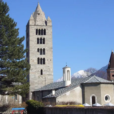 Le Nid De Saint Ours Appartamento
